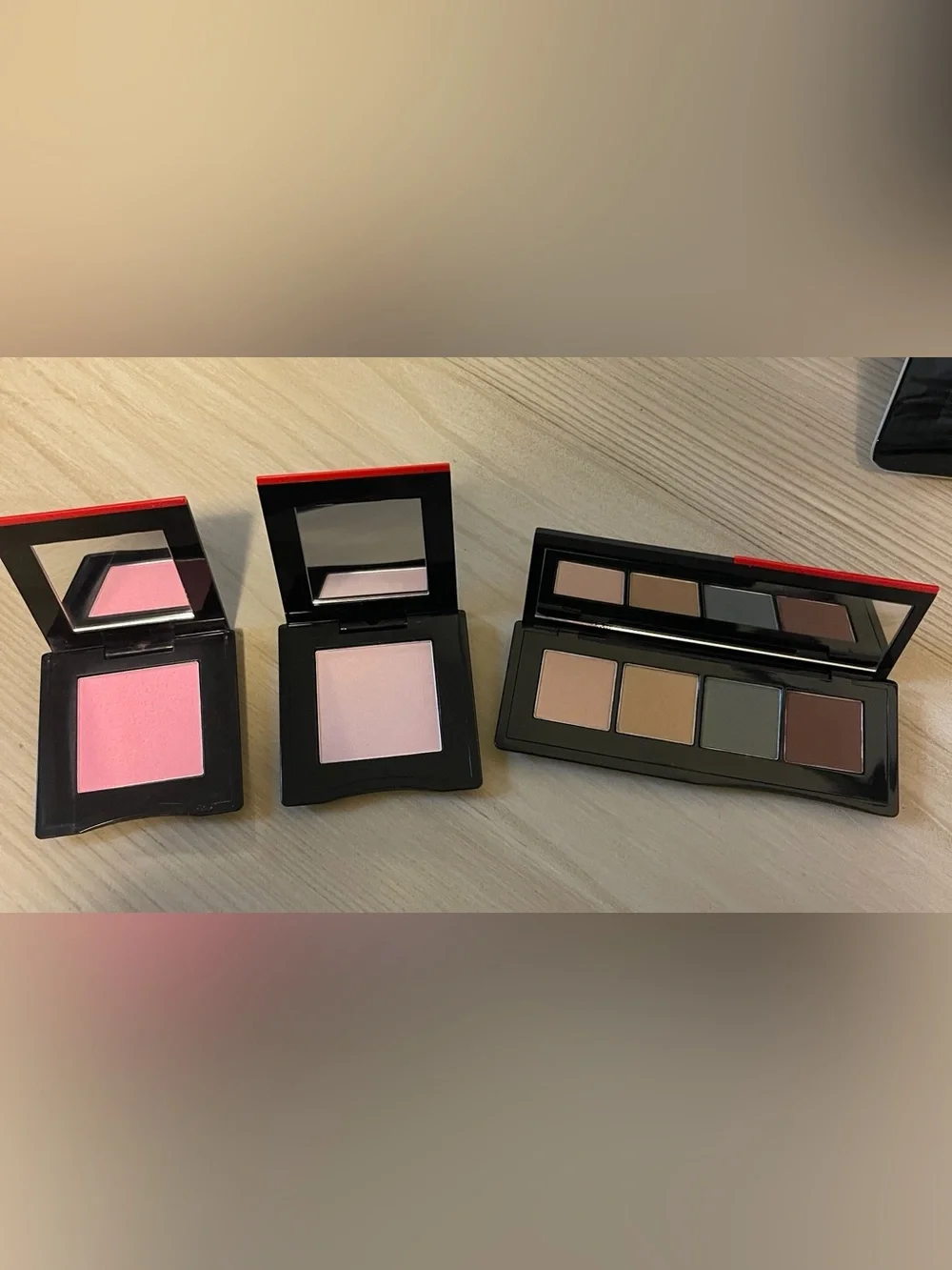 Shiseido Pink Blush , highlighter & Neutral Eyeshadow Palette Set All for $55